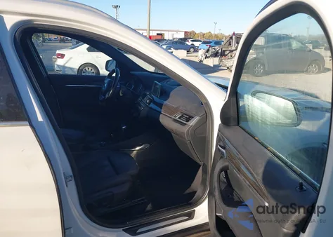 2016 BMW X1 xDrive28I z USA, uszkodzony, nr VIN WBXHT3C33GP885042